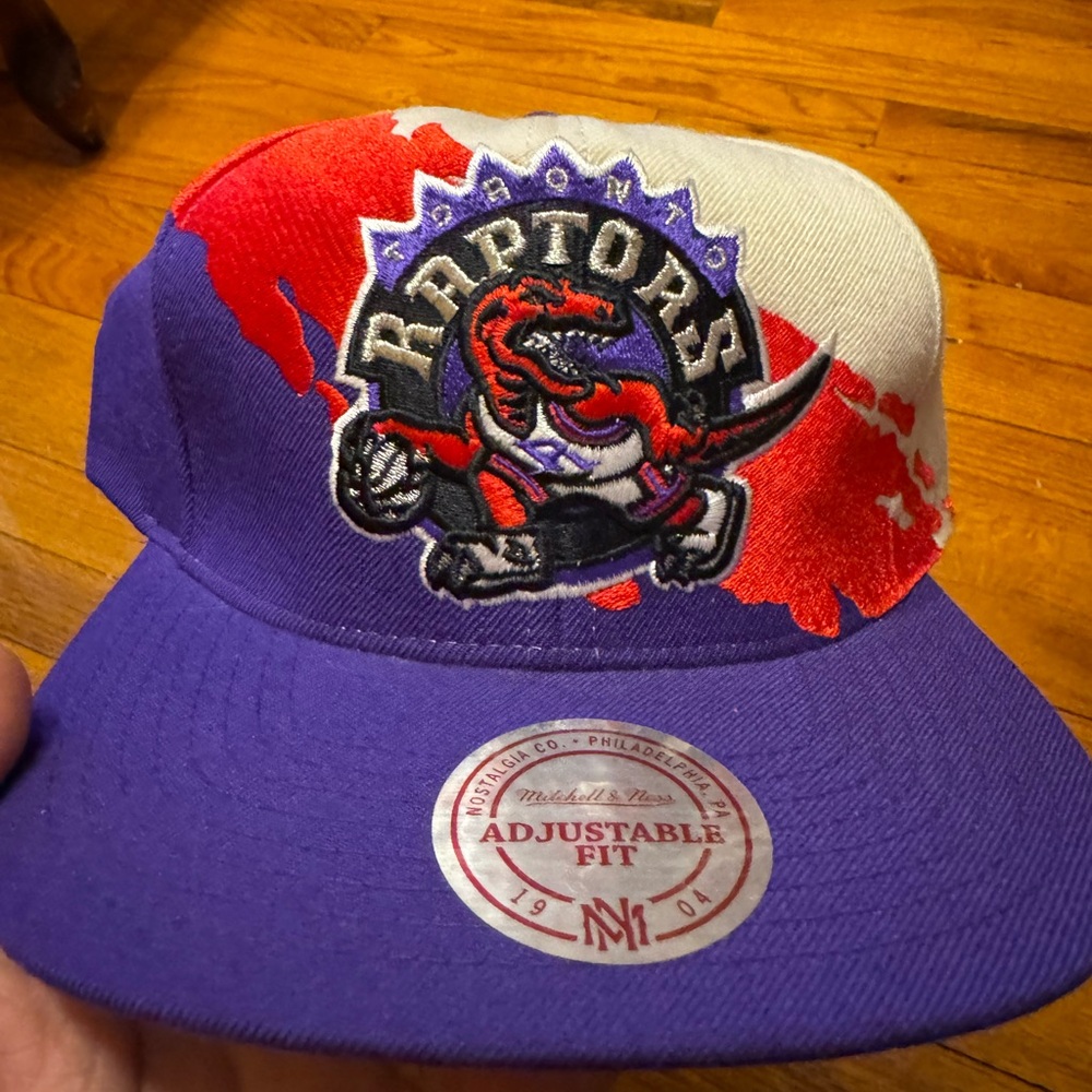 Mitchell & Ness Toronto Raptors SnapBack